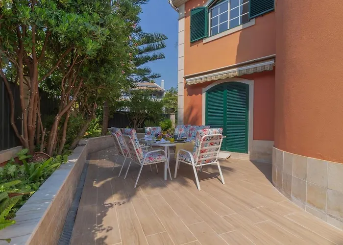 Vakantiehuis Palmtrees, Luxury Next To Quinta Da Marinha