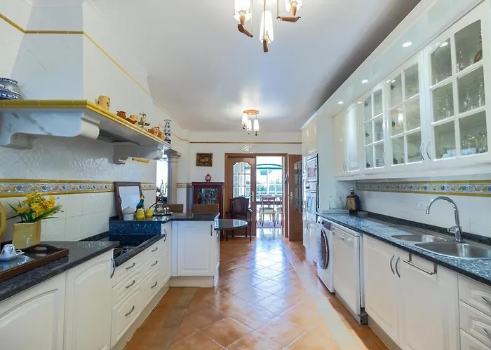 Palmtrees, Luxury Next To Quinta Da Marinha